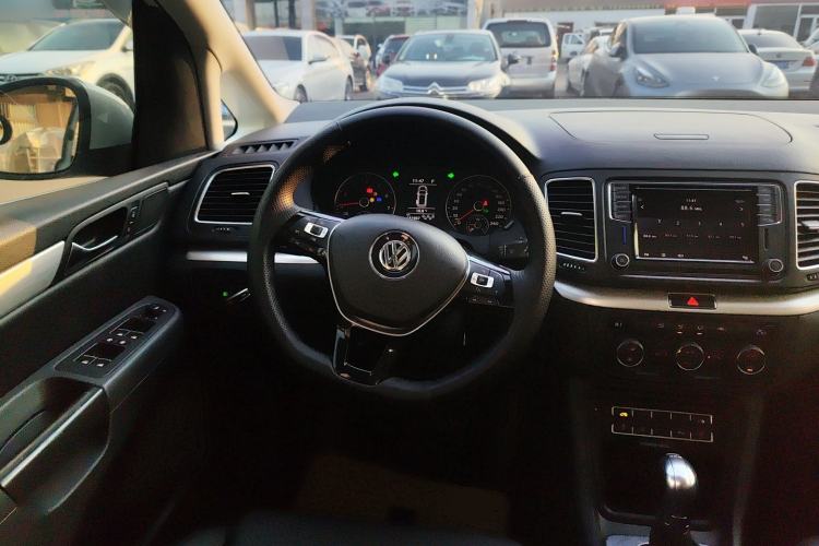 Used Volkswagen Sharan 2018 380TSI Comfort Edition 7-Seater
