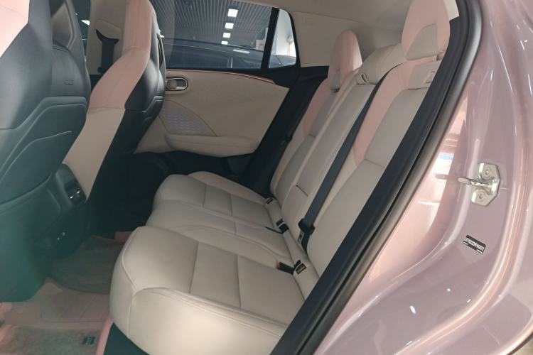 Used Lynk & Co 06 2025 Shero 1.5T Purple Special Edition
