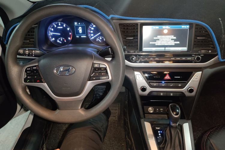 Used Hyundai Elantra 2016 1.6L Automatic ZhiXuan – Elite Version