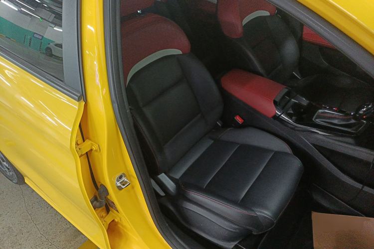 Used MG 5 2021 Revised Version 180 DVVT CVT Youth Luxury Edition
