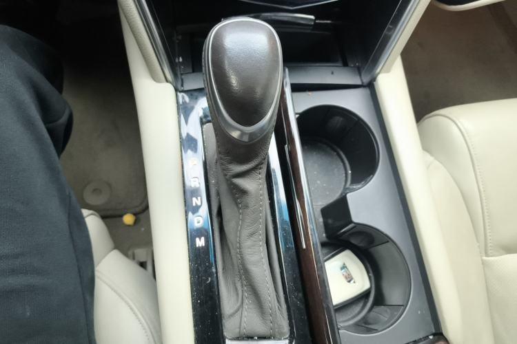 Used Cadillac XTS 2015 28T Comfort Model
