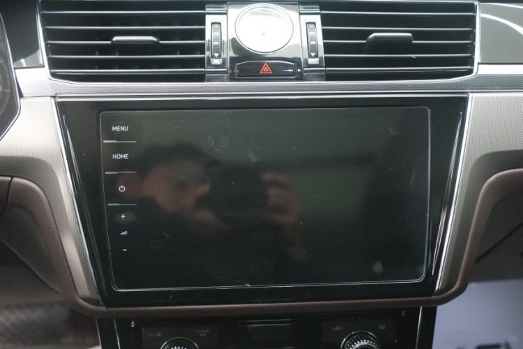 Used Volkswagen Phideon 2021 380TSI Luxury Edition
