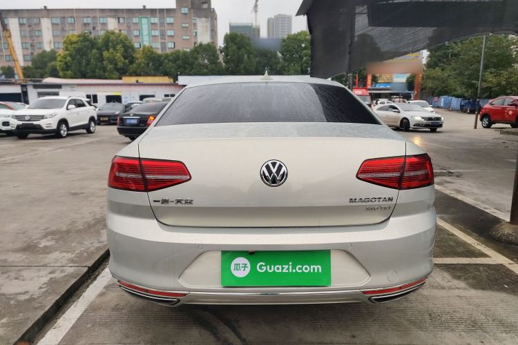 Used Volkswagen Magotan 2019 330TSI DSG Leading Edition China V Standard
