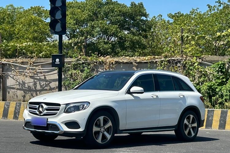 Used Mercedes-Benz GLC 2016 GLC 300 4MATIC Dynamic Model
