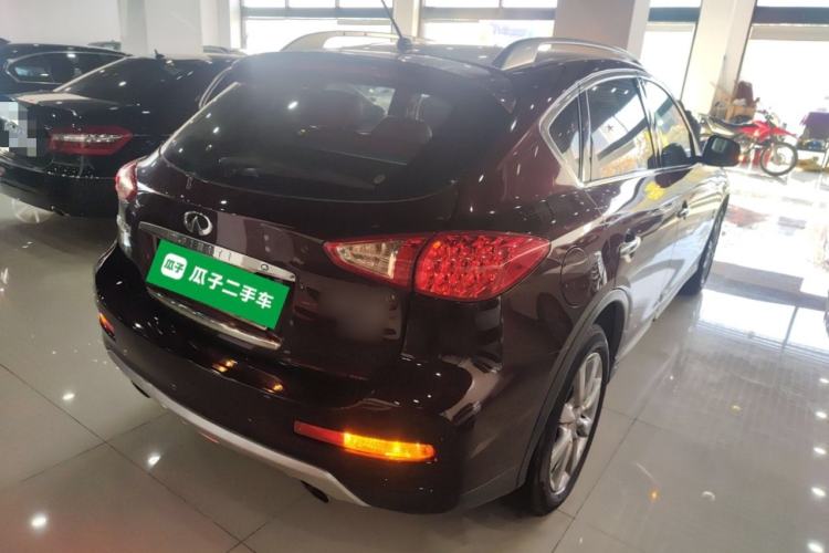 Used Infiniti QX50 2015 2.5L Comfort Edition
