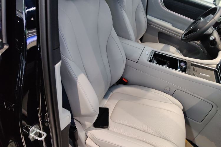 Used Hima AITO M9 2024 All-Electric Ultra Version 100 kWh 6-Seater Model
