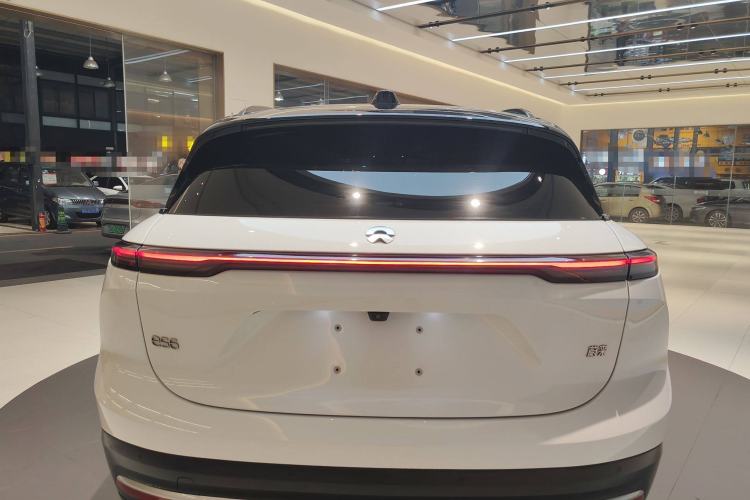 Used Nio ES6 2024 75 kWh
