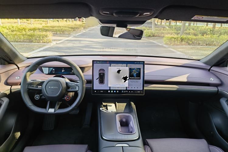 Used  SU7 2024 Rear-Drive Ultra-Long Range Advanced Pro-Level Intelligent Driving Version
