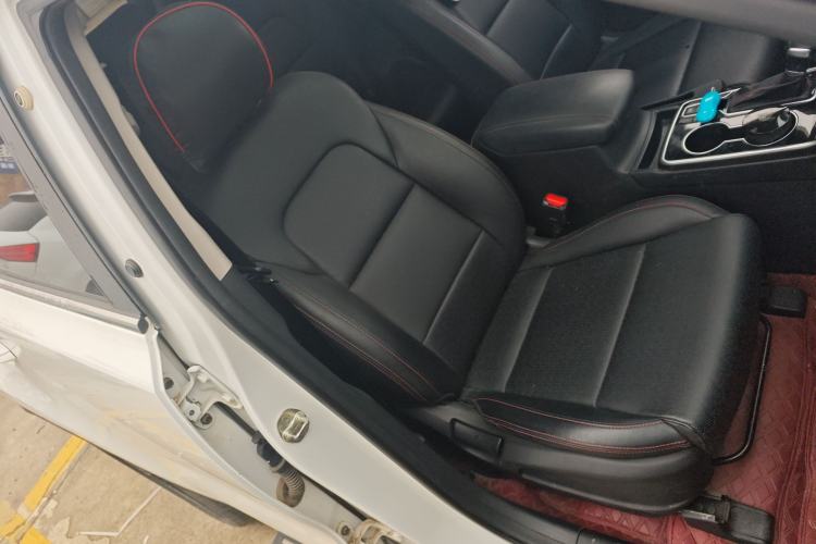 Used Kia KX5 2019 1.6T Automatic Two-Wheel Drive Luxury Edition
