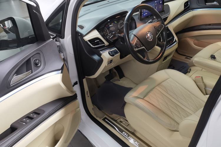 Used Buick GL8 2023 Land Business Class Smart Deluxe Model