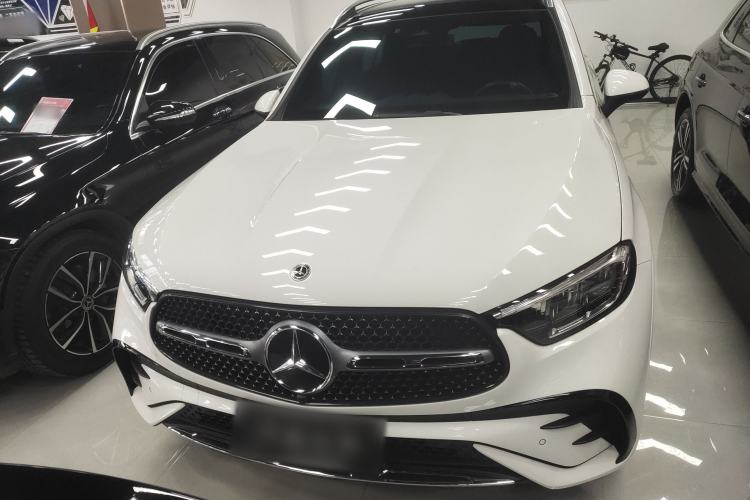 Used Mercedes-Benz GLC 2023 GLC 260 L 4MATIC Luxury Model 5 Seats