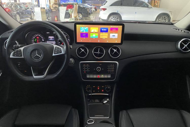 Used Mercedes-Benz GLA 2019 GLA 200 Fashion Model
