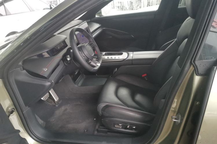 Used  SU7 2024 Four-Wheel Drive Ultra-Long Range Advanced Intelligent Driving Max Edition