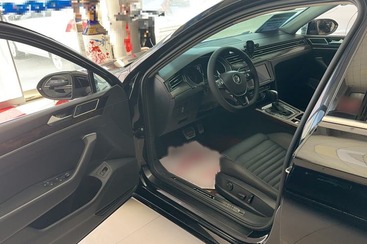 Used Volkswagen Magotan 2019 330TSI DSG Luxury Model China V Standard
