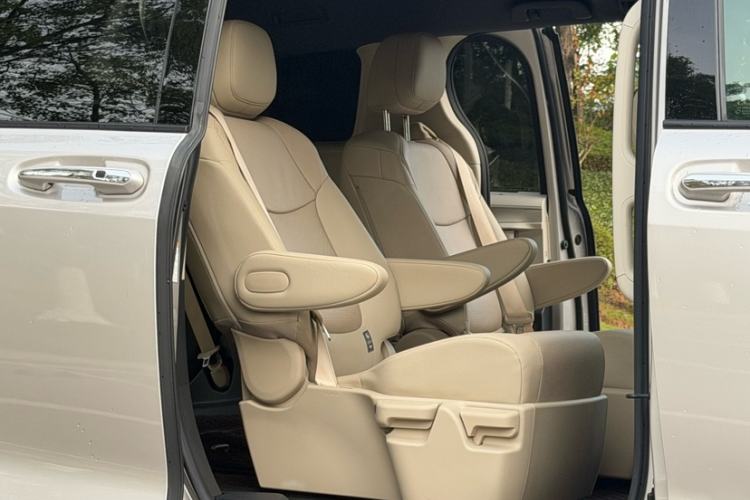 Used Toyota Sienna 2021 2.5L Hybrid Luxury Edition
