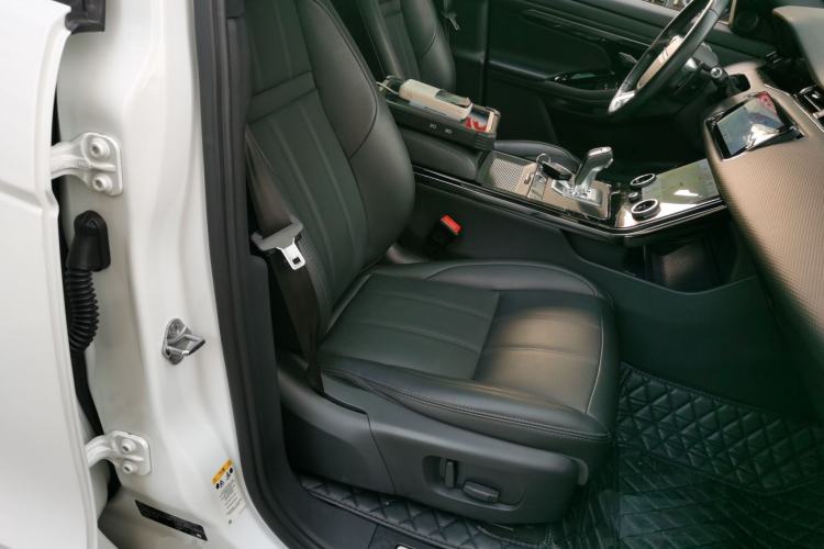 Used Land Rover Range Rover Evoque 2020 249 PS R-DYNAMIC S Sport Edition
