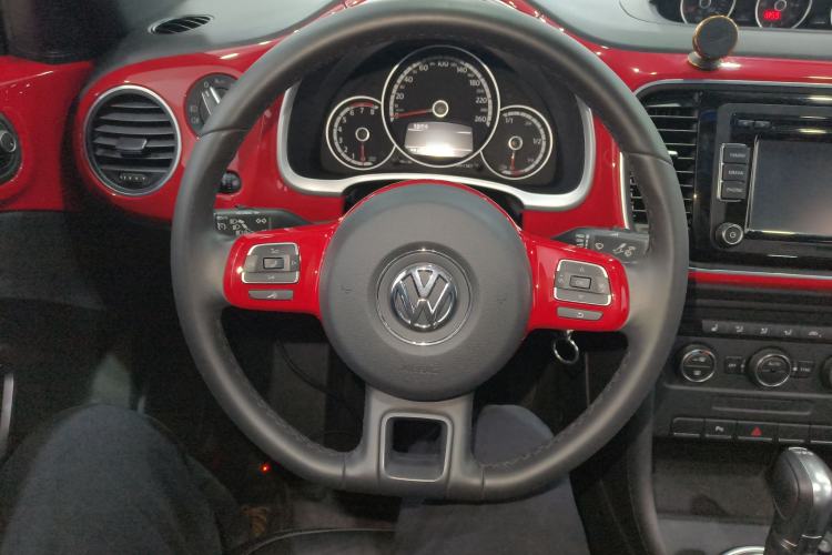 Used Volkswagen Beetle 2014 1.4TSI R-Line
