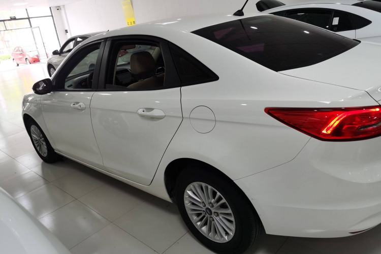 Used Ford Escort 2017 Revised Version 1.5L Automatic Comfort Edition
