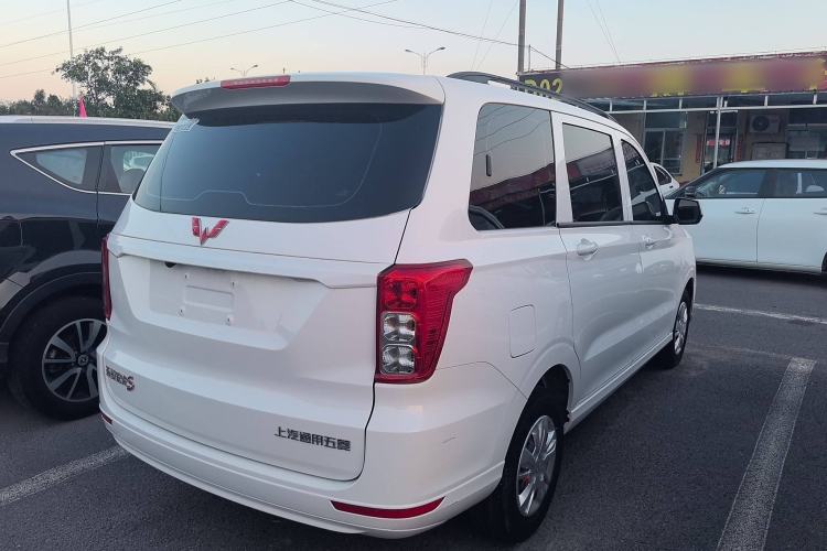Used Wuling Hongguang 2021 1.5L Revised S Standard Version with Electric Power Steering LAR
