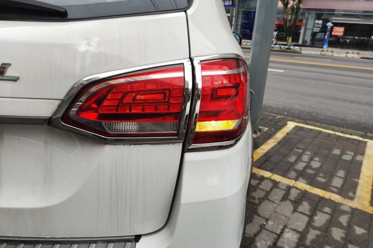 Used Haval H6 2014 Sport Version 1.5T Manual Two-Wheel Drive Elite Edition
