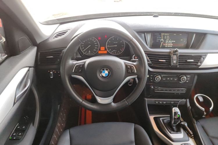 Used BMW X1 2014 sDrive18i Leading Model