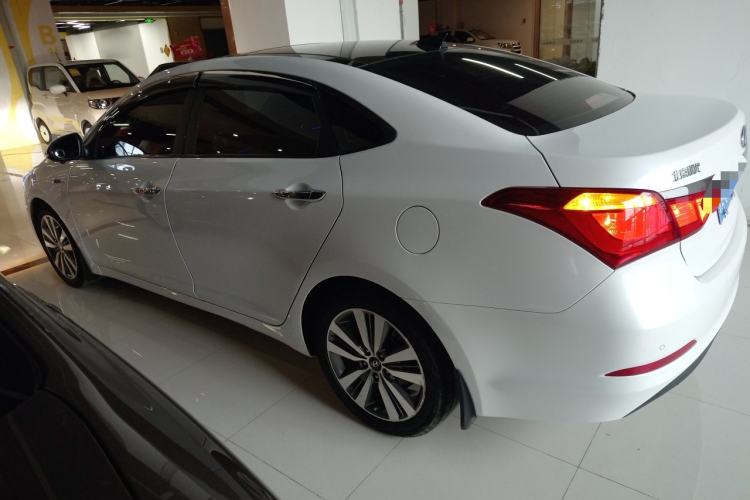 Used Hyundai Mistra 2016 1.6T Automatic Smart GLS
