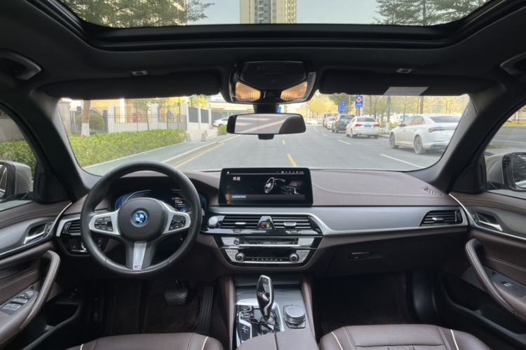 Used BMW 5 Series New Energy 2022 Restyled 535Le M Sport Package
