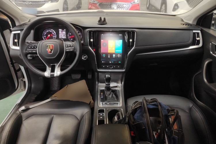 Used Roewe i6 2020 PLUS 1.6L CVT 4G Connected Glory Flagship Edition
