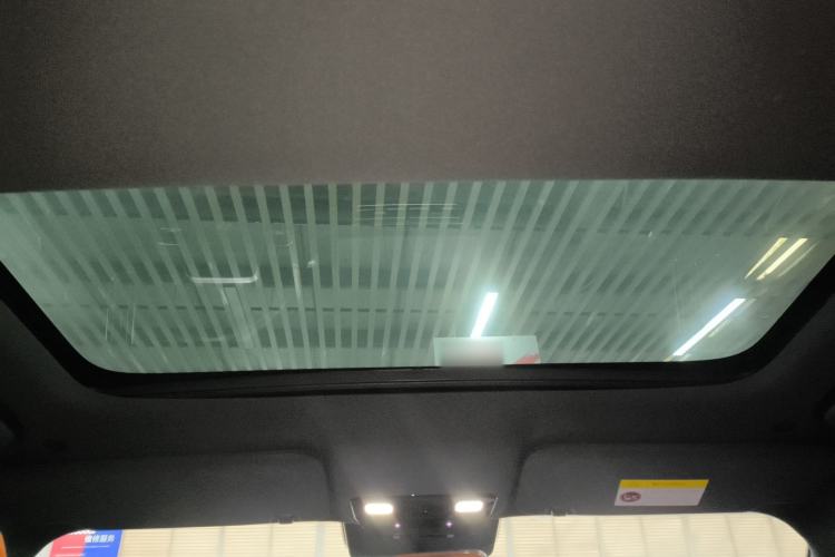 Used Li Auto L8 2023 Pro Model
