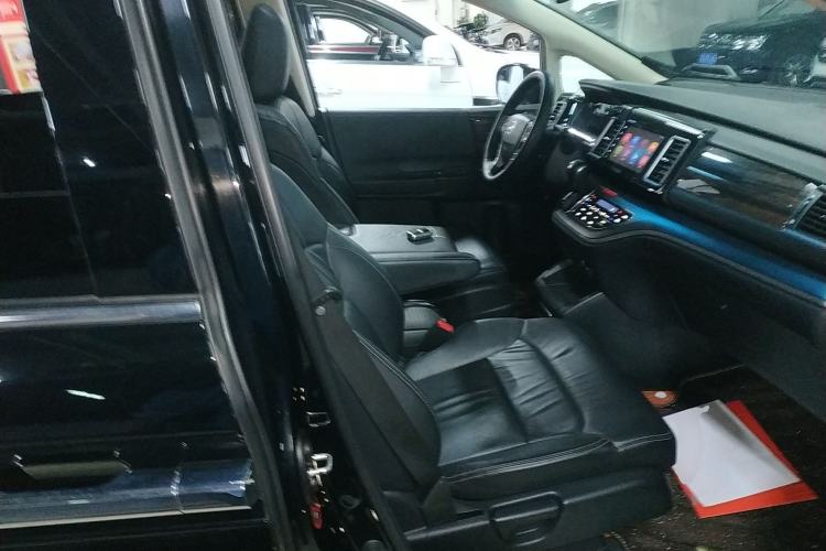 Used Honda Elysion 2016 2.4L Luxury Edition
