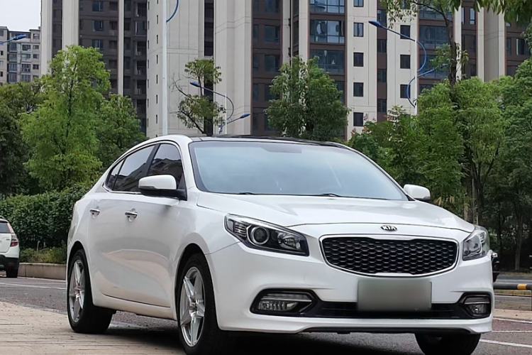 Used Kia K4 2014 1.8L Automatic GLS
