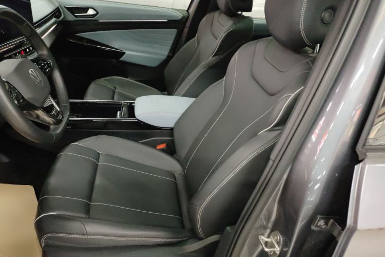 Used Volkswagen ID.4 X 2024 Pure & Smart Edition