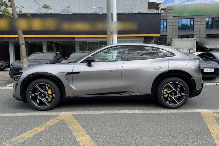 Used  YU7 2025 Ultra-Long Range Rear-Wheel Drive Version
