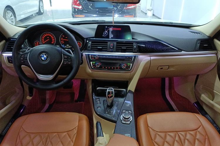 Used BMW 3 Series 2015 320Li Luxury Design Package
