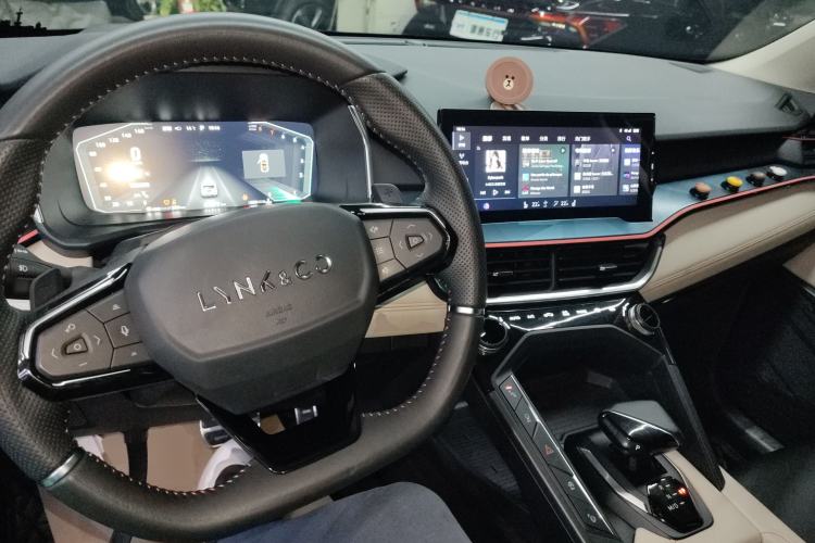 Used Lynk & Co 06 2020 1.5T YAO Halo
