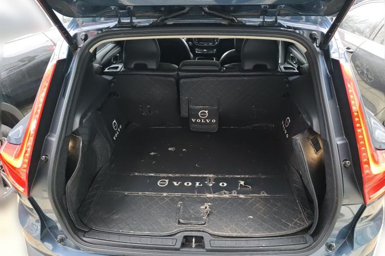 Used Volvo XC40 2021 T4 Four-Wheel Drive Smart Luxury Edition