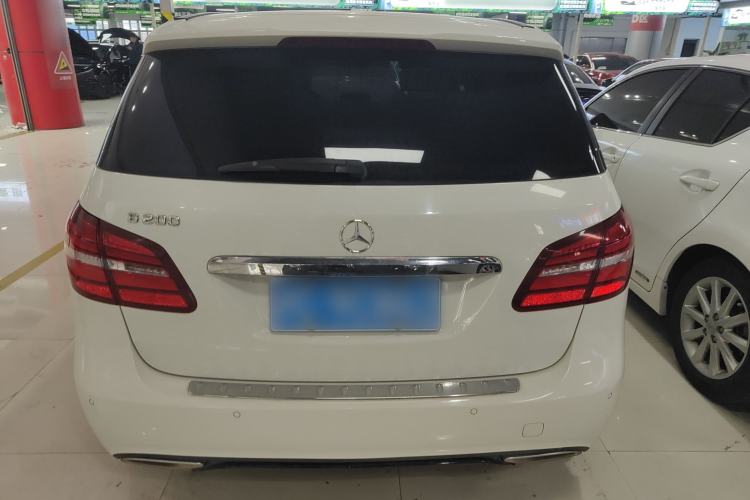 Used Mercedes-Benz B-Class 2015 B 200 Luxury Model
