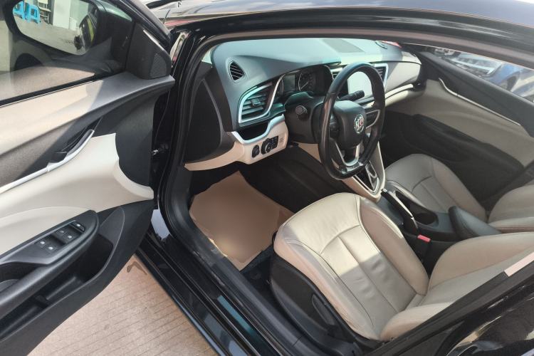 Used Buick GT 2018 15T Dual-Clutch Elite Model China V Standard
