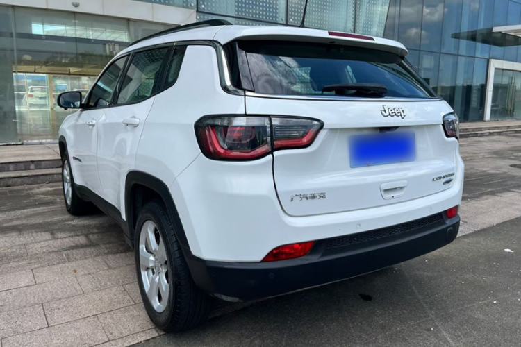 Used  Compass 2017 200T Automatic Family Edition
