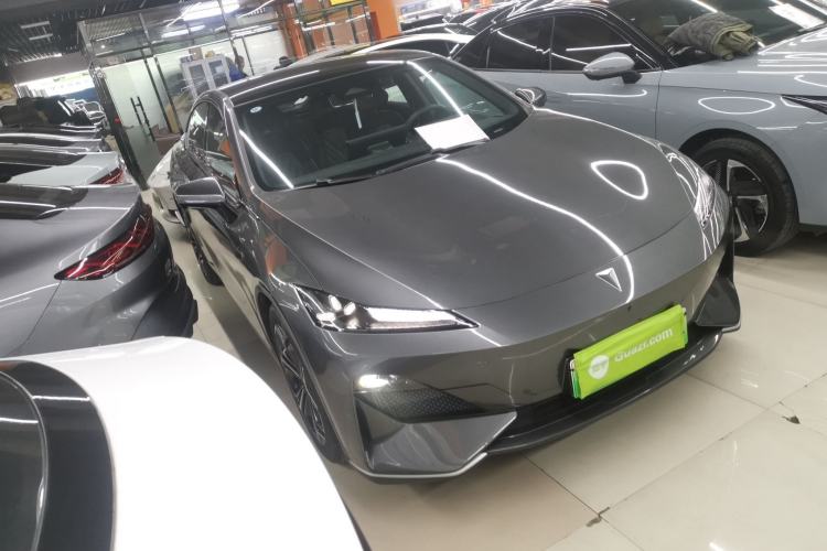 Used  SL03 2023 200Max Range-Extended Version
