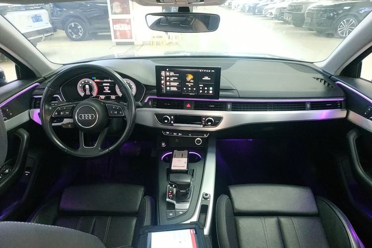 Used Audi A4L 2022 40 TFSI Fashion Dynamic Model
