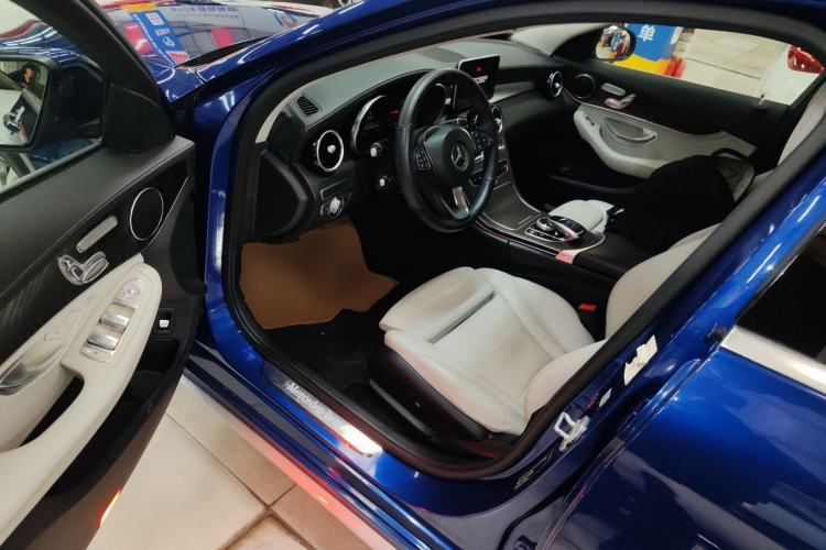 Used Mercedes-Benz C-Class 2015 C 200 L Sport Edition
