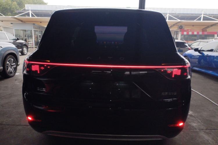 Used Hima AITO M9 2024 All-Electric Ultra Version 100 kWh 6-Seater Model
