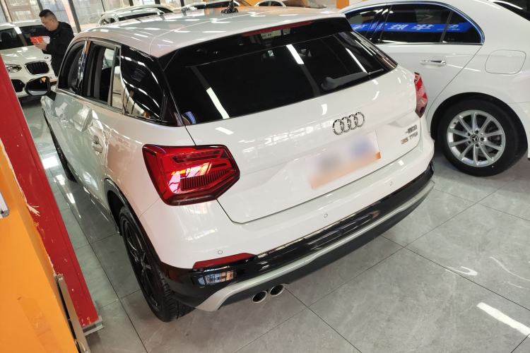 Used Audi Q2L 2021 35 TFSI Progressive Dynamic Edition
