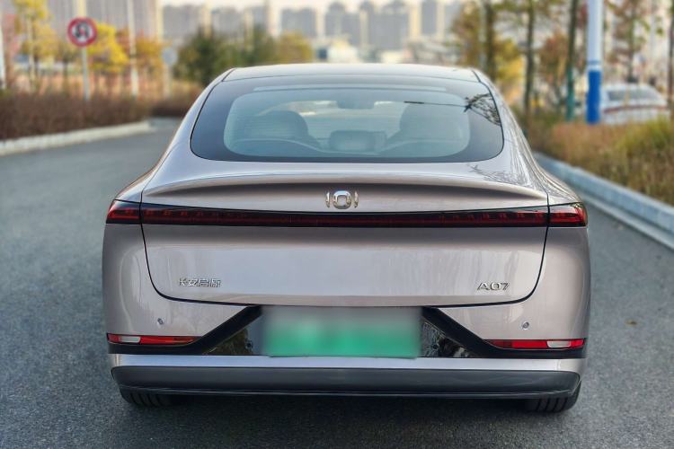 Used  A07 2025 All-Electric "Real Bargain" 525 Luxury Model