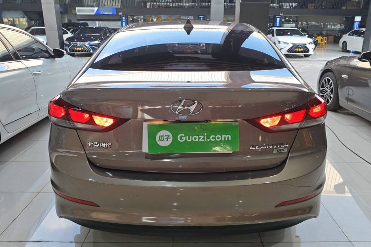 Used Hyundai Elantra 2016 1.6L Automatic ZhiXuan – Elite Version
