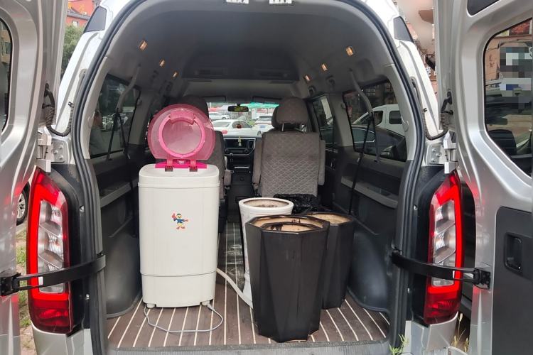 Used Jinbei Hiace King 2021 2.0L Business King Series ZhiXiang High-Roof 7-Seater 1TZS
