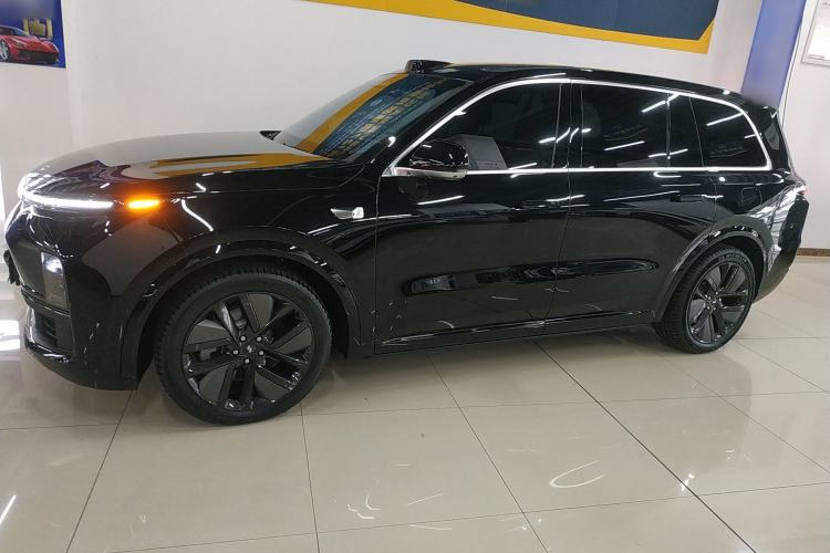 Used Li Auto L9 2025 Pro Smart Refresh Edition
