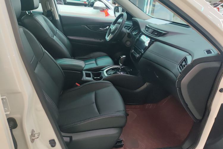 Used Nissan X-Trail 2019 2.0L CVT Smart Connect Comfort Edition 2WD
