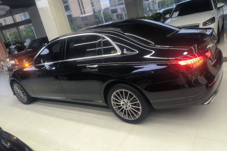 Used Mercedes-Benz E-Class 2023 Facelift E 260 L